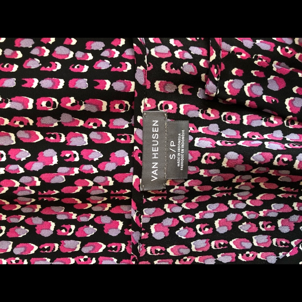 Patterned Flutter Sleeve Blouse - image 4